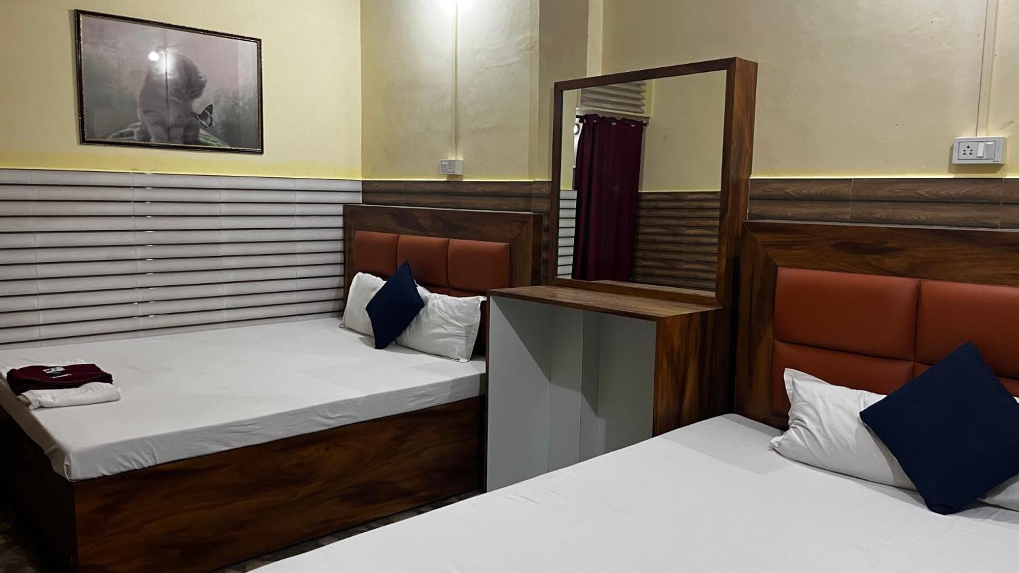 Hotel Raj Siliguri Exterior foto